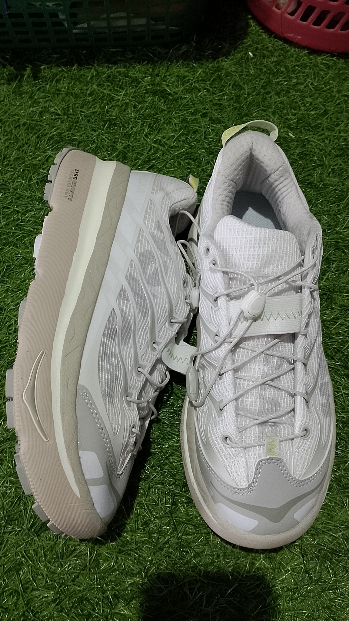 HOKA ONE ONE Mafate Origins "White / Lunar Rock" foto 5
