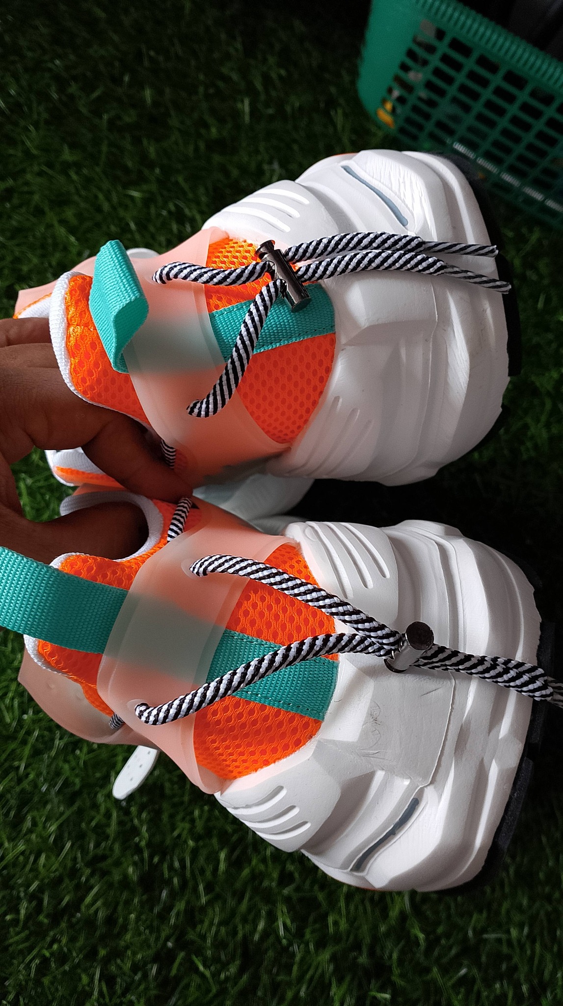 sepatu adidas foto 4