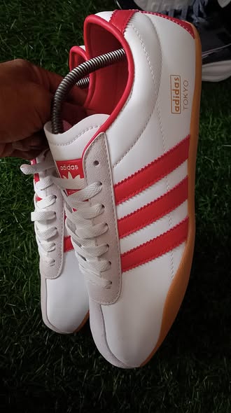 sepatu adidas cowk foto 5