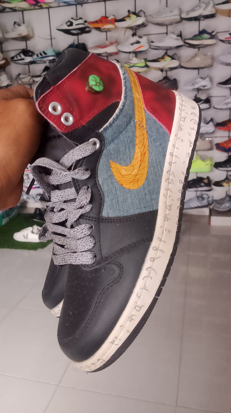 sepatu jalan nike jordan foto 2