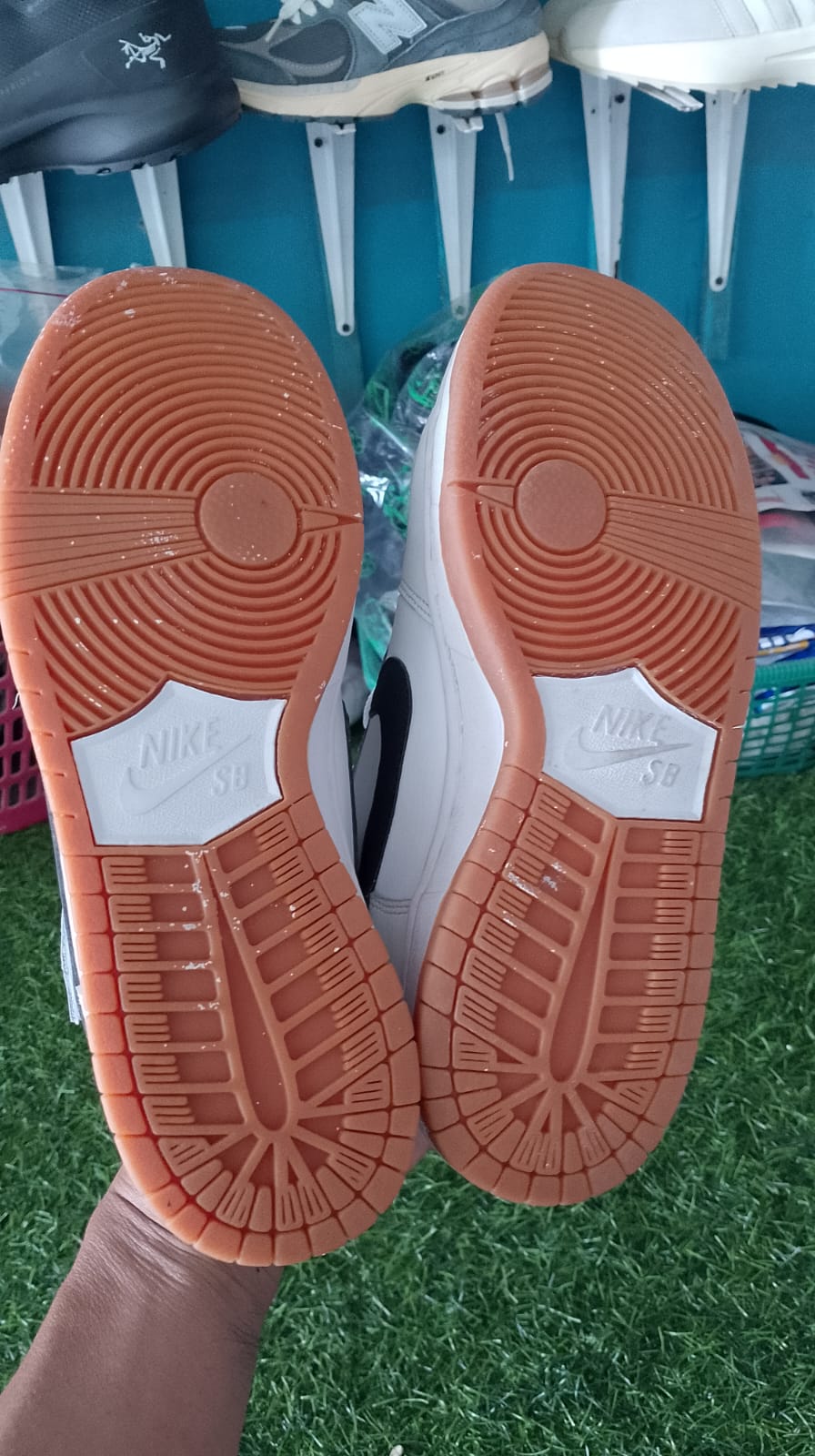 Nike SB Dunk Mid "Orange Label" White Gum foto 3