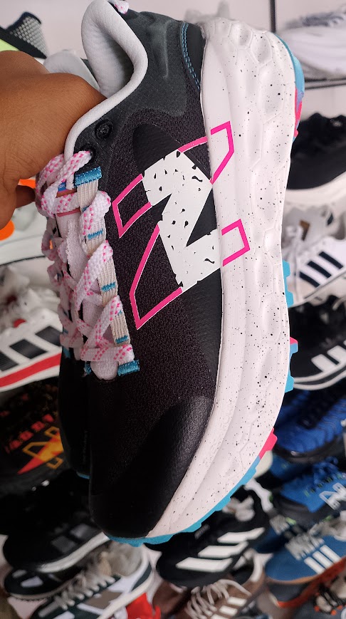 sepatu cewek new balance run foto 2