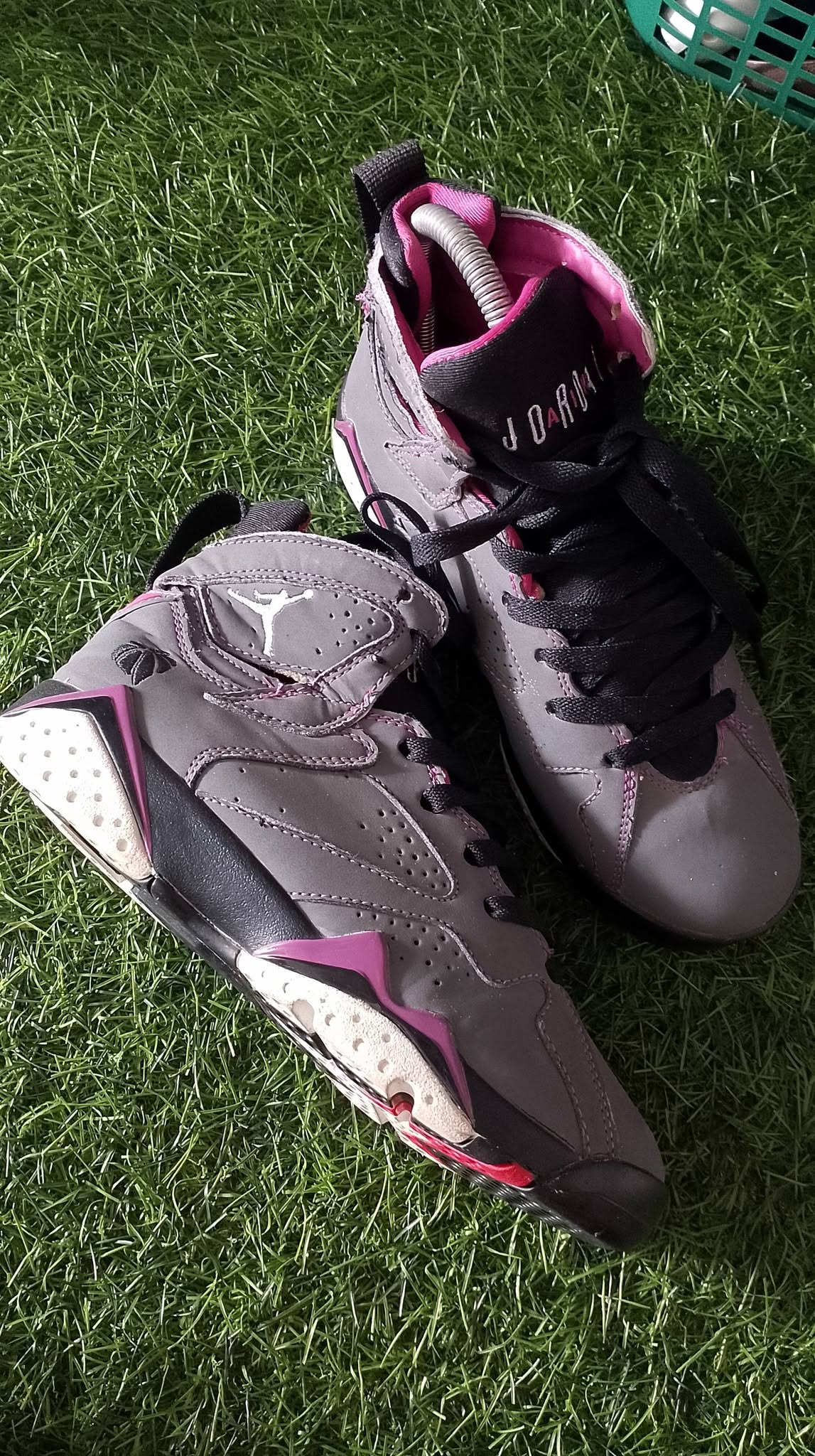 Air Jordan 7 Retro 30th Anniversary GG "Valentine's Day Edisi Khusus foto 2