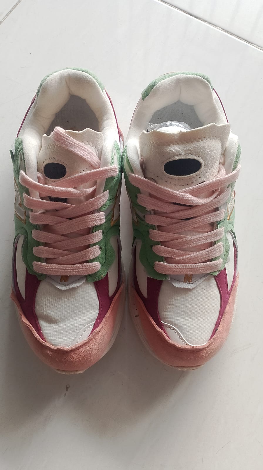 sepatu cewek nb foto 5