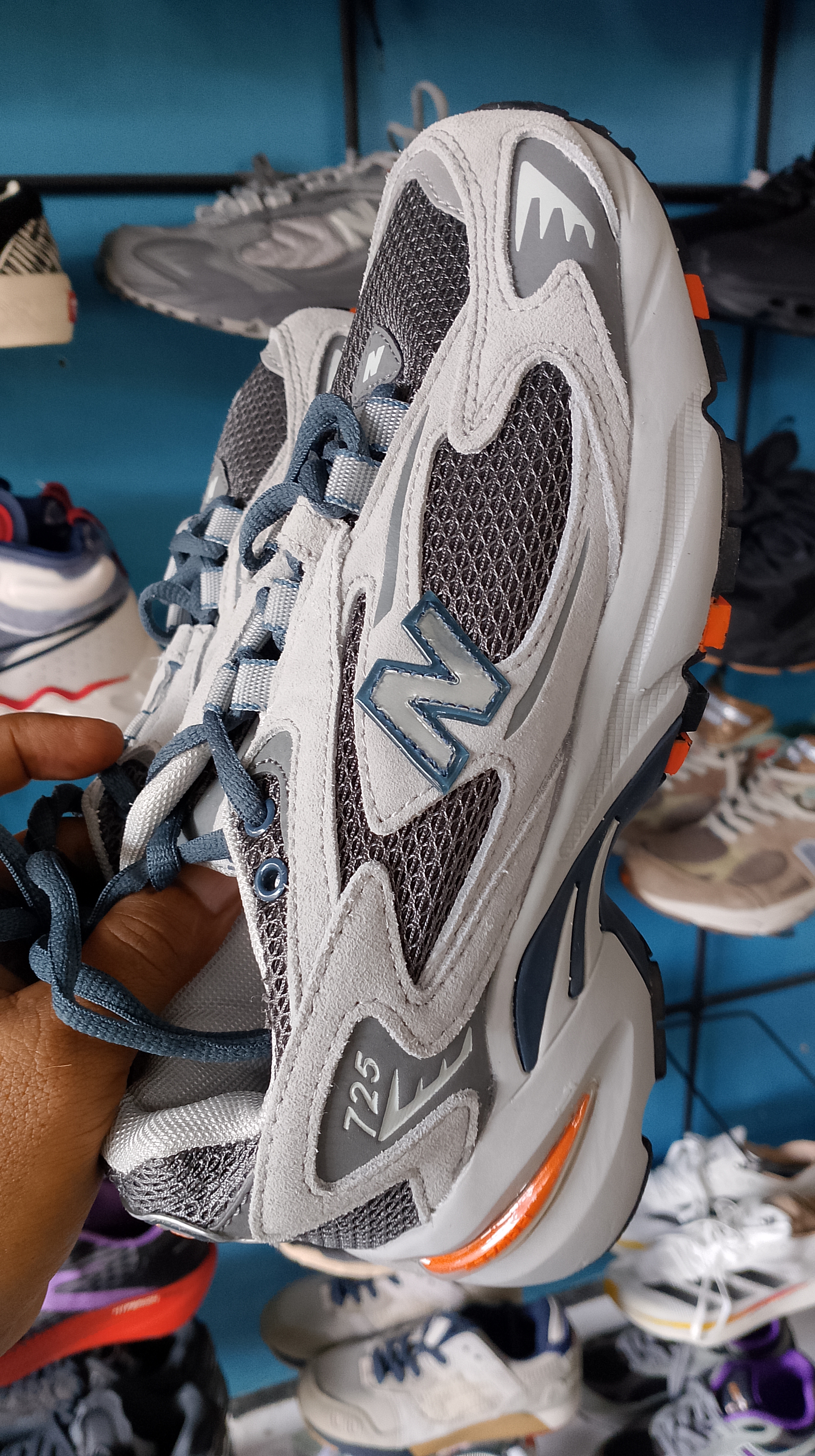 sepatu jalan NB cewek cowok