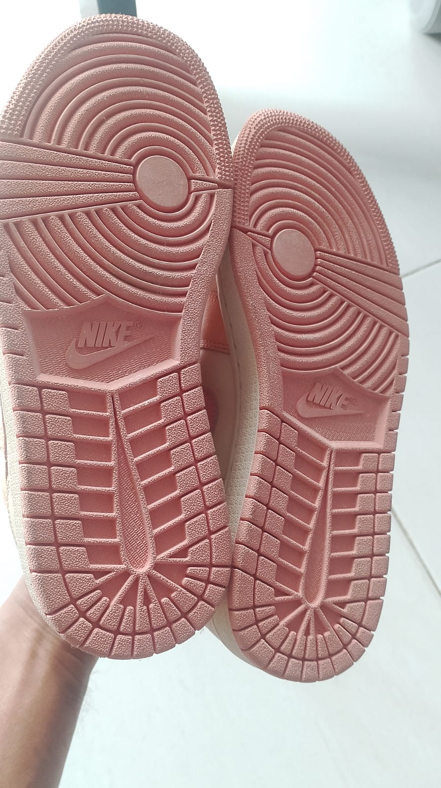 sepatu cewek nike jordan bre foto 4