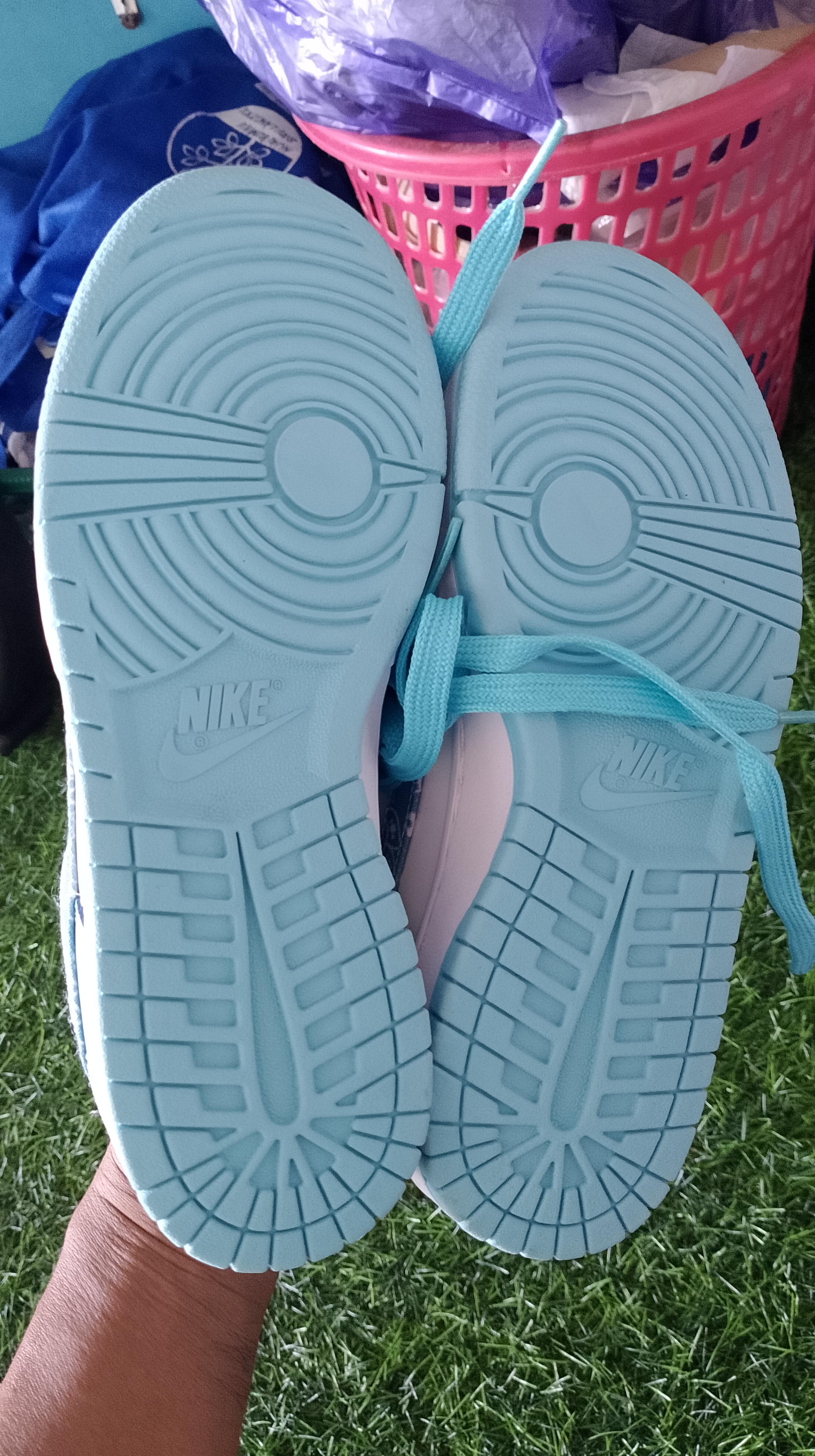sepatu cewek buat jalan foto 2