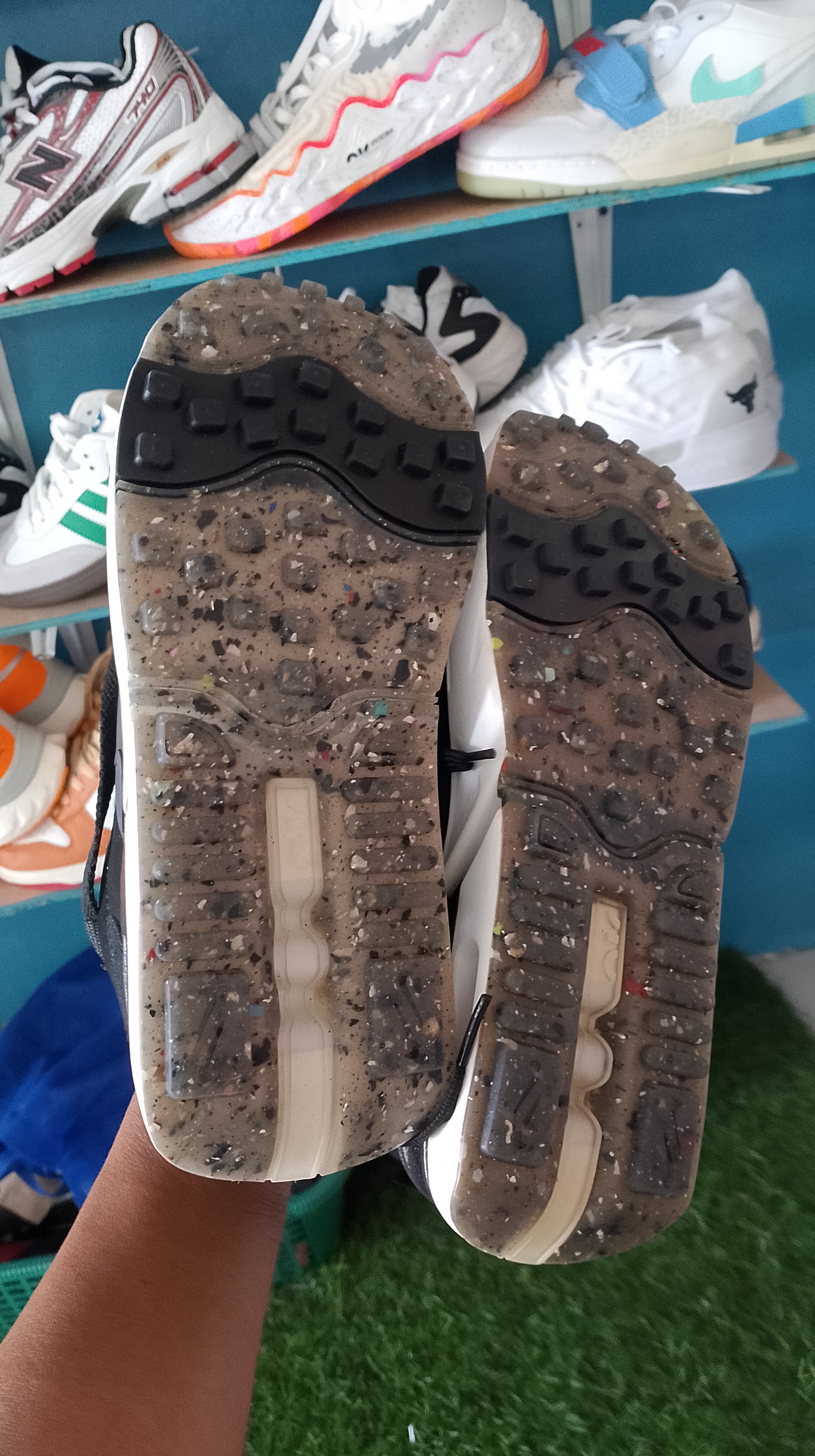 sepatu cewek nike foto 4