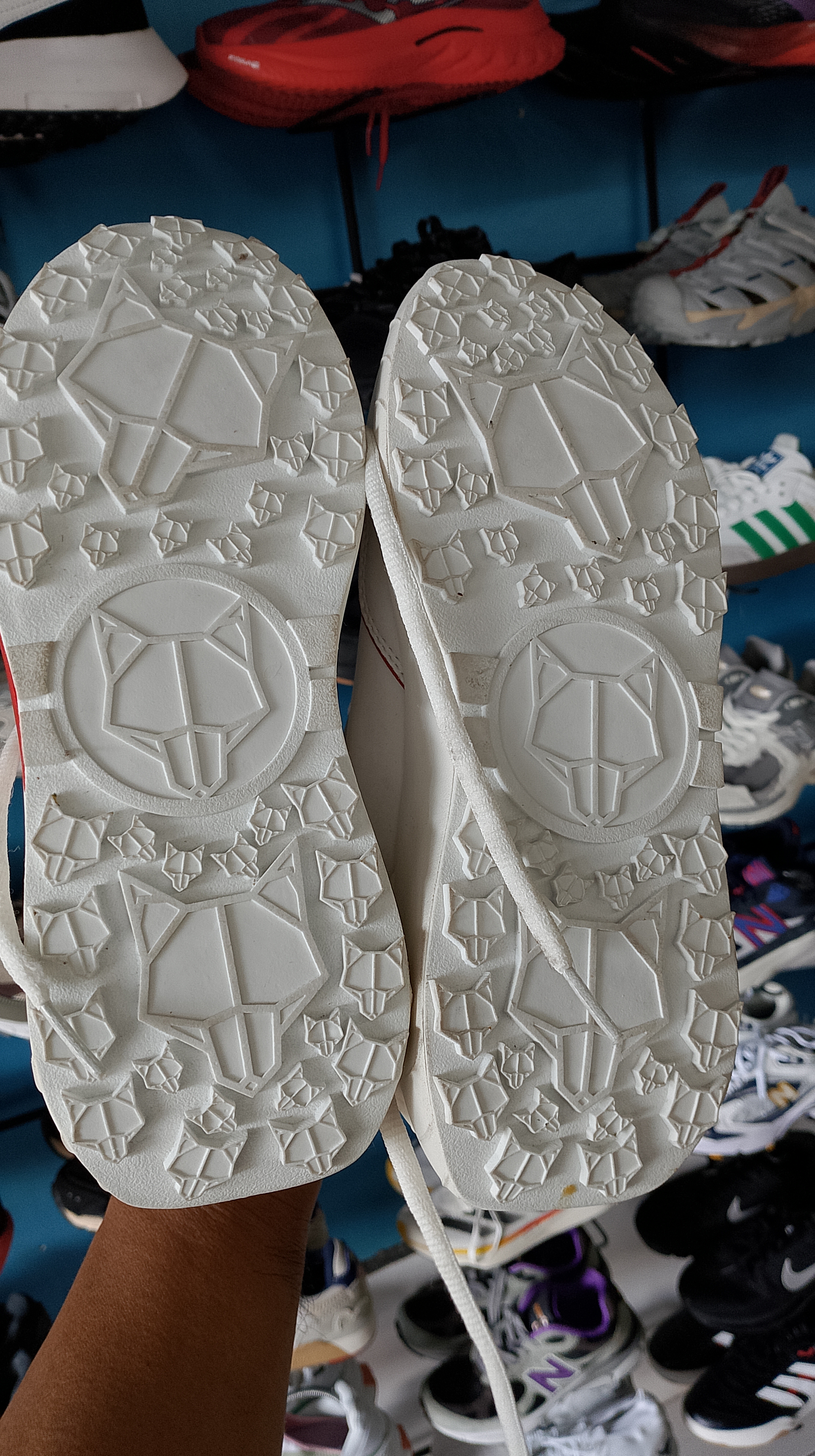 sepatu jalan cewek foto 2
