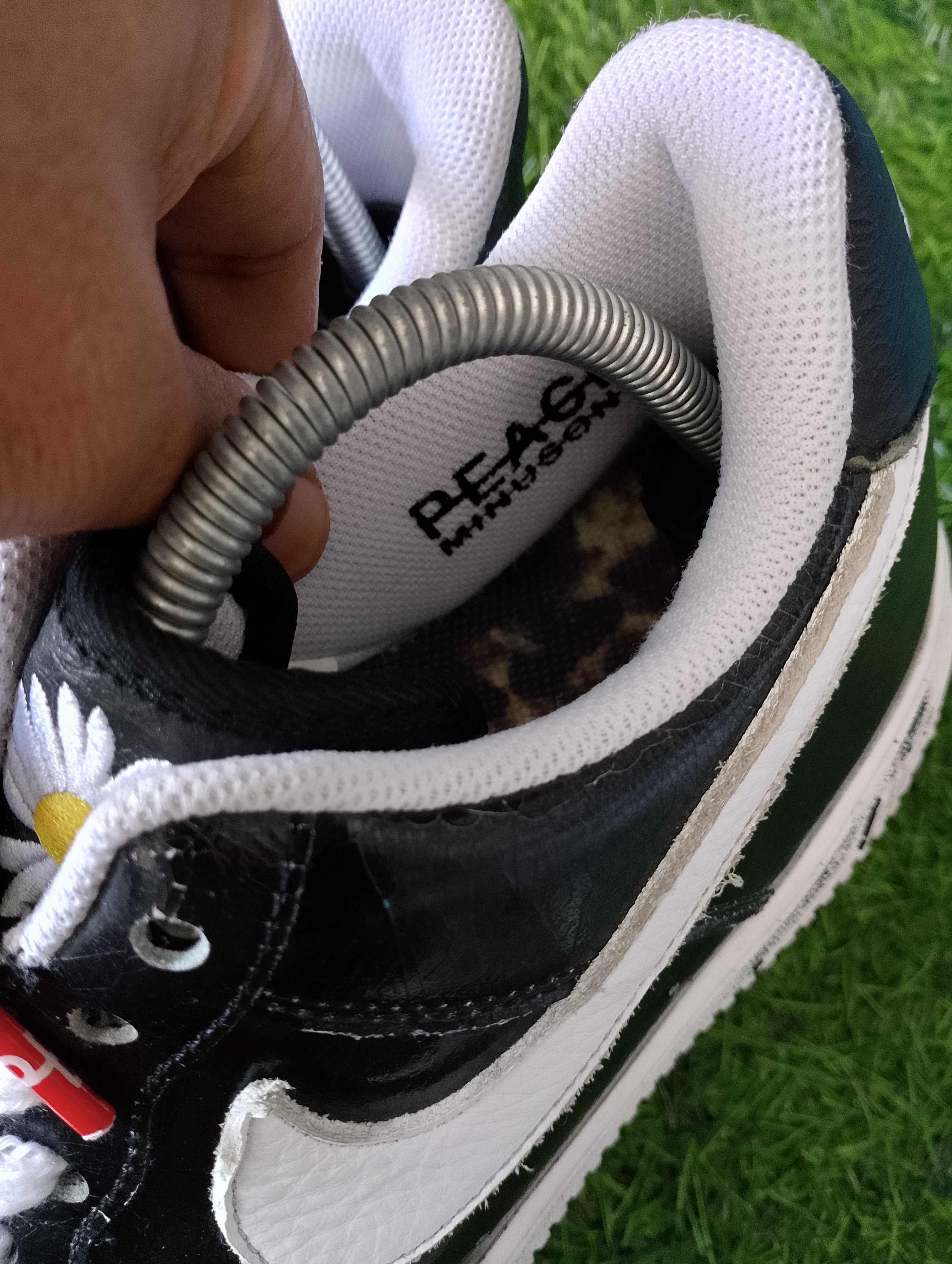 G-Dragon Peaceminusone x Nike Air Force 1 Low "Para-Noise" foto 5