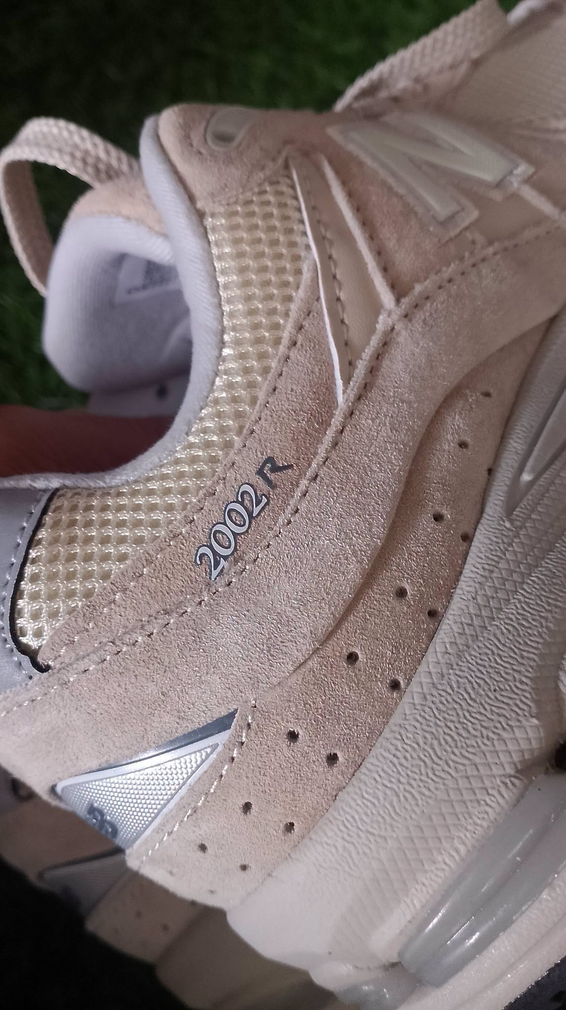 nb 2002 r, sneaker pria foto 3