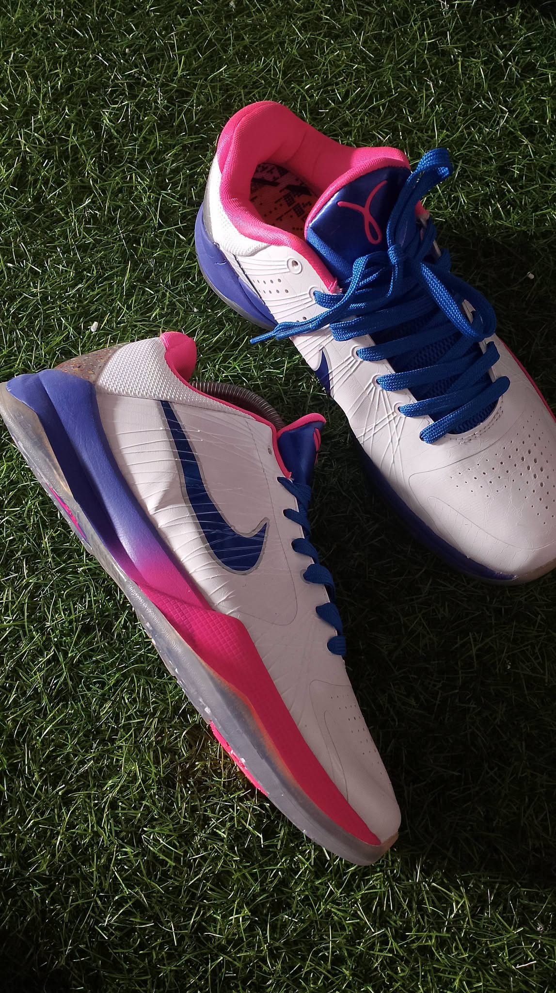 sepatu basket kobe foto 4
