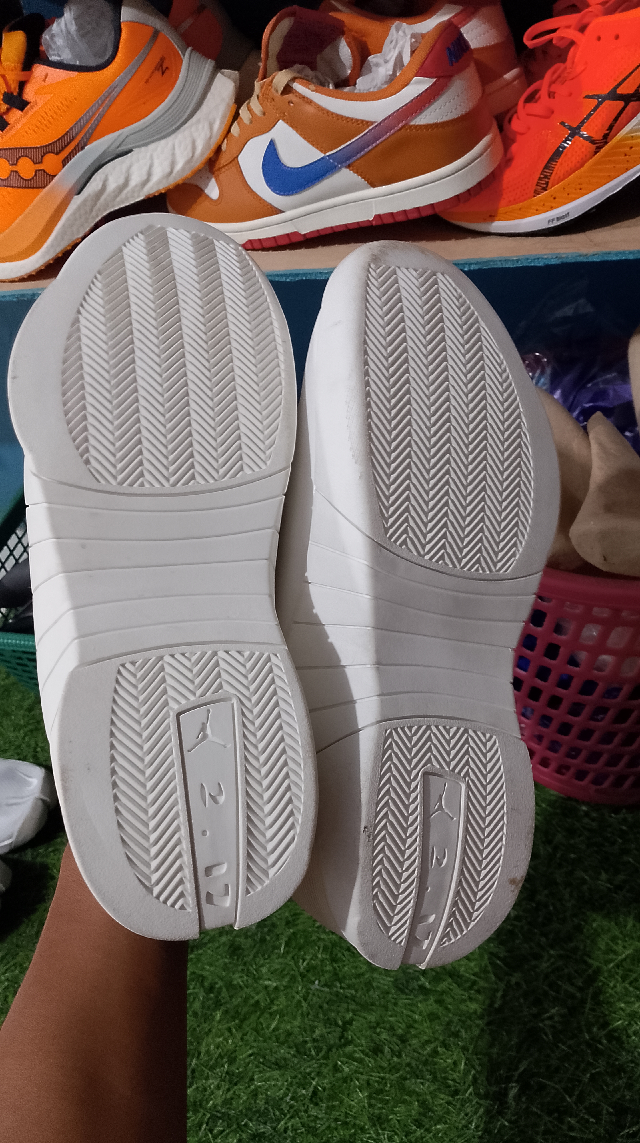 sepatu basket cowok jordan foto 2
