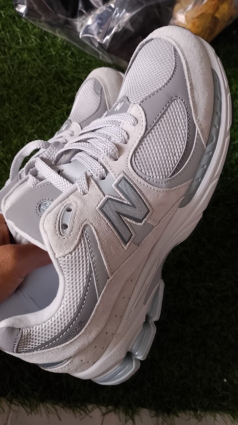 new balance 2002 r foto 5