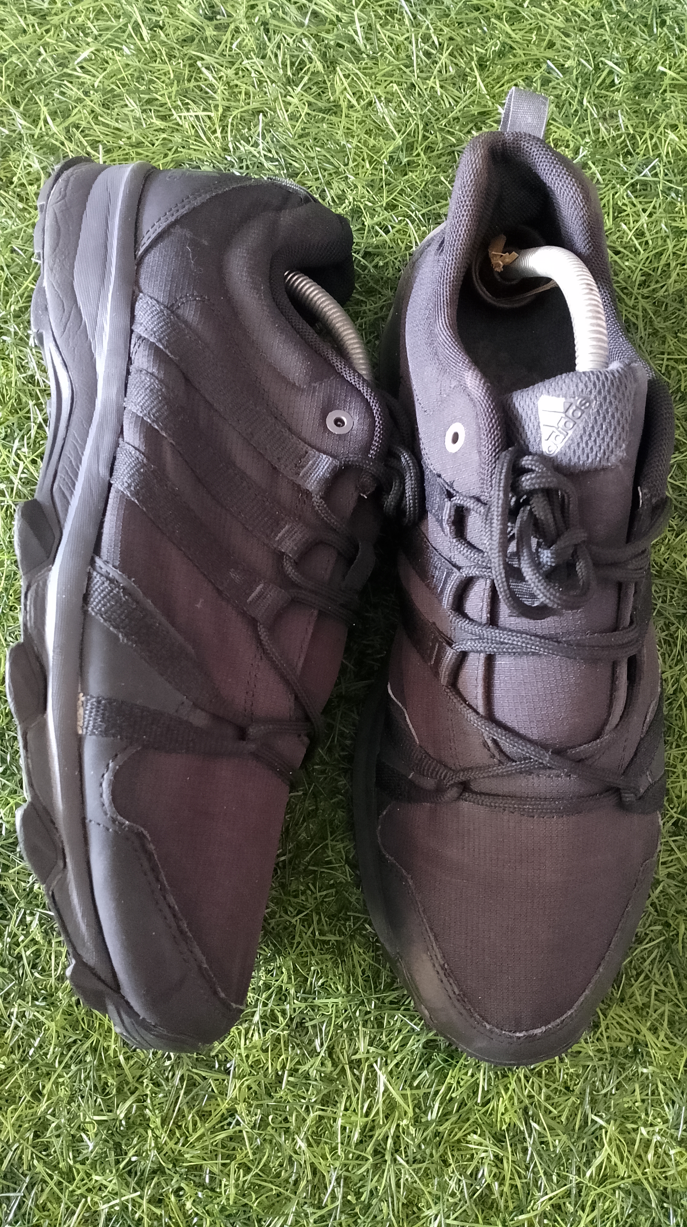 sepatu adidas pria foto 5
