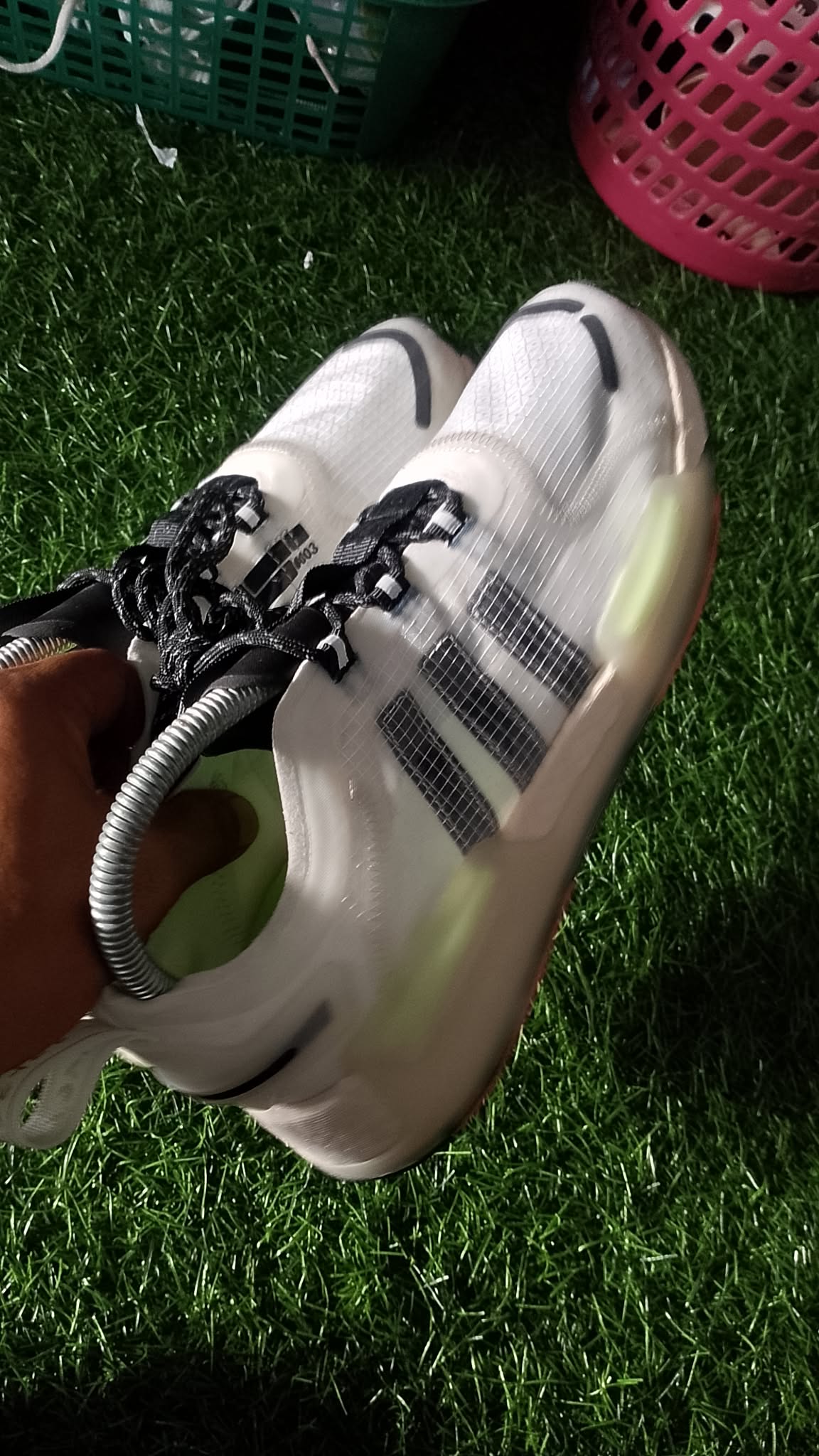 adidas NMD_V3 "Crystal White Signal Green" foto 5
