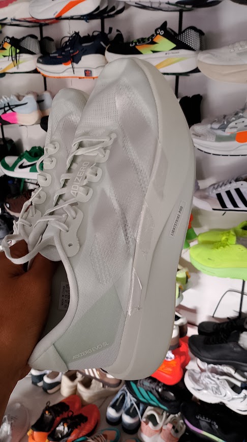 sepatu adizero evo sl foto 2