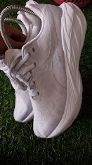 sepatu run asics foto 4