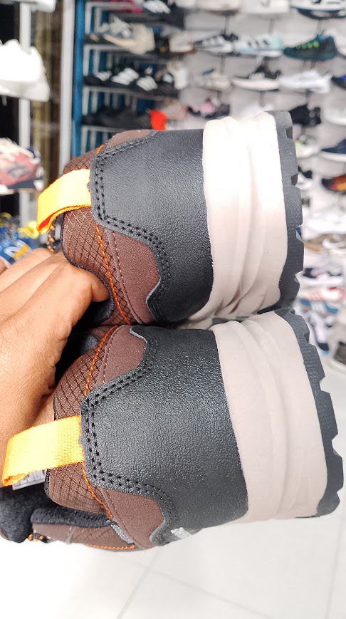 sepatu outdoor the north face 44 foto 3