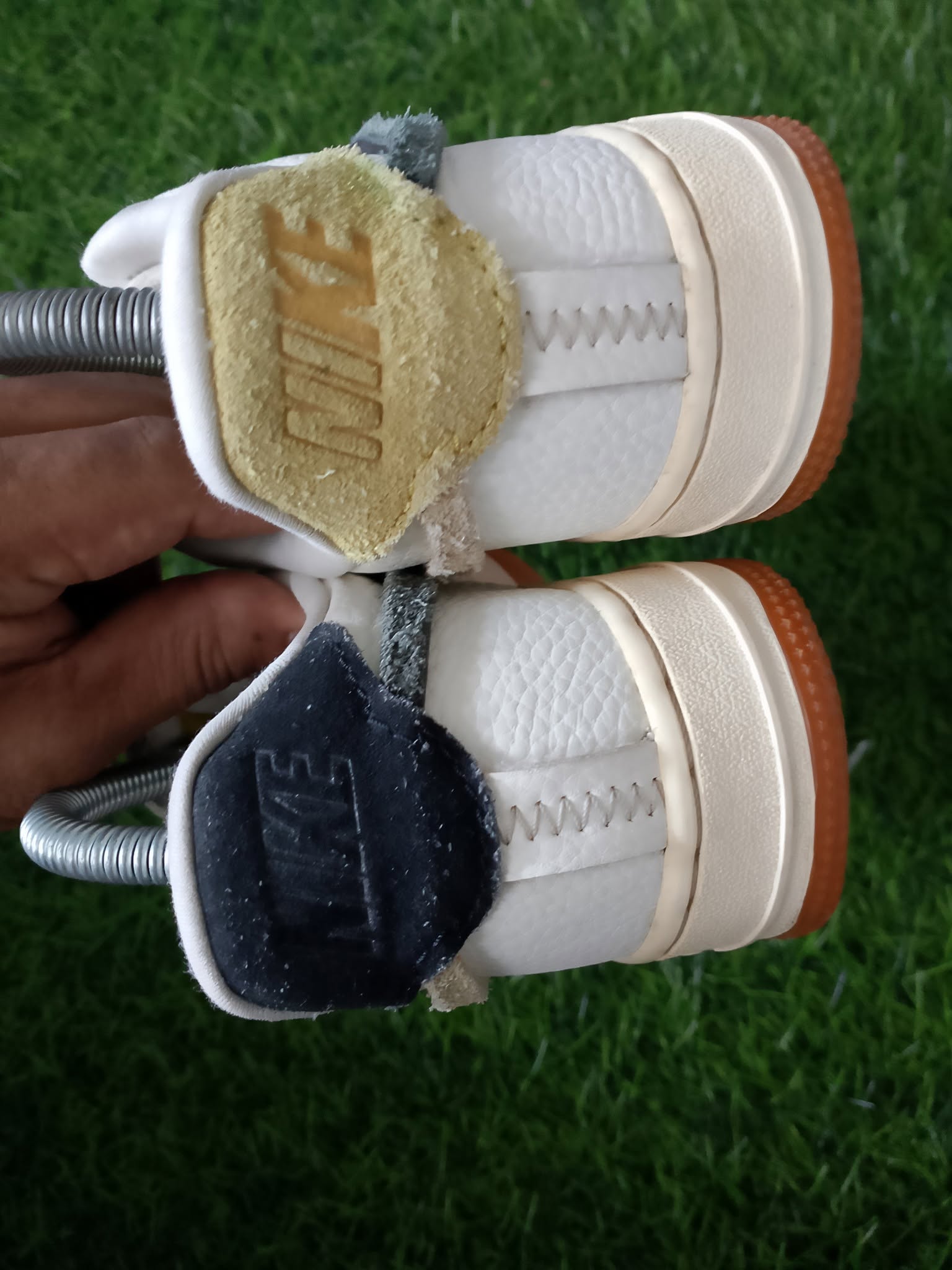Nike Air Force 1 '07 LXX "Vandalized" Sail Chrome Yellow foto 3