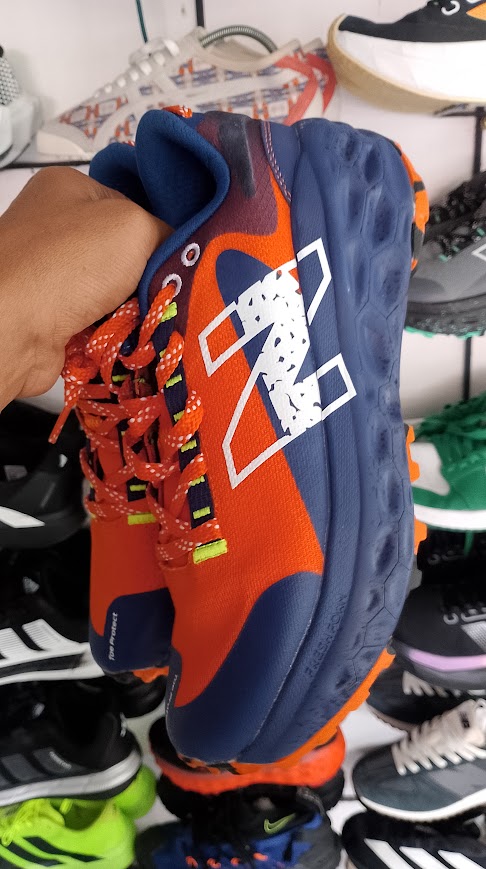sepatu lari trail run new balance foto 4