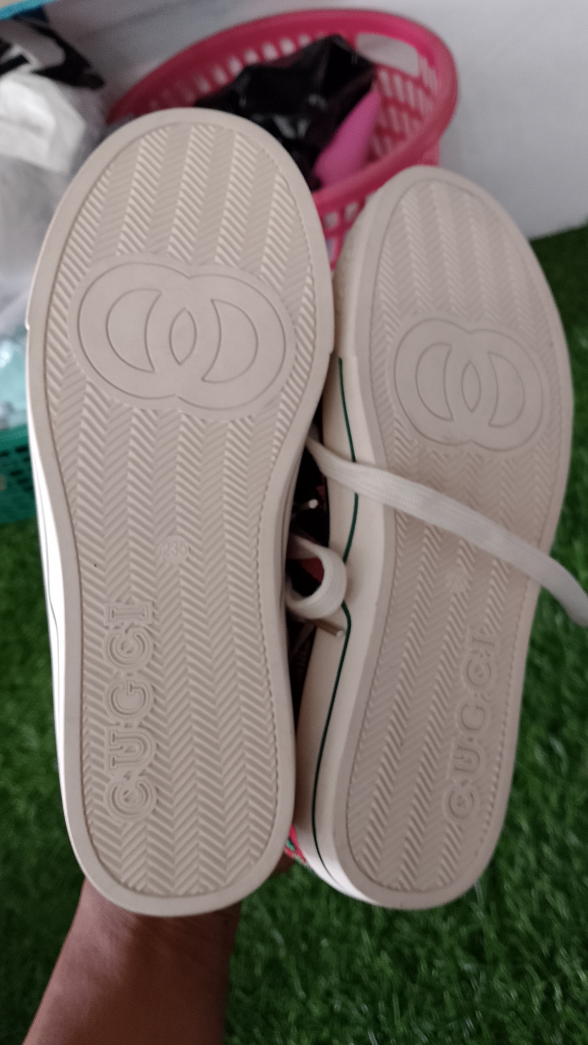 sepatu gucci foto 3