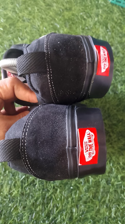 sepatu vans foto 3