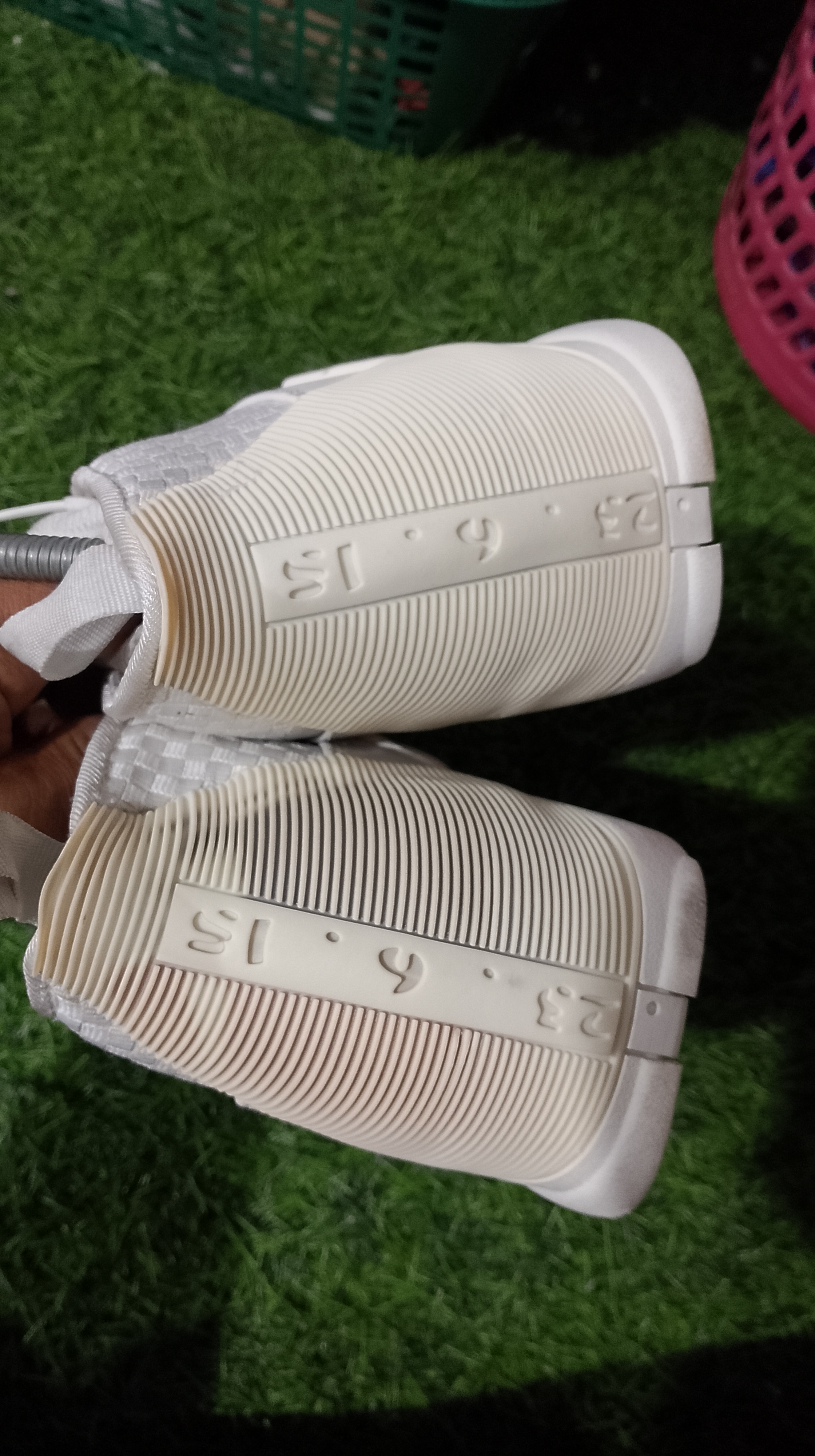 sepatu basket cowok jordan foto 5