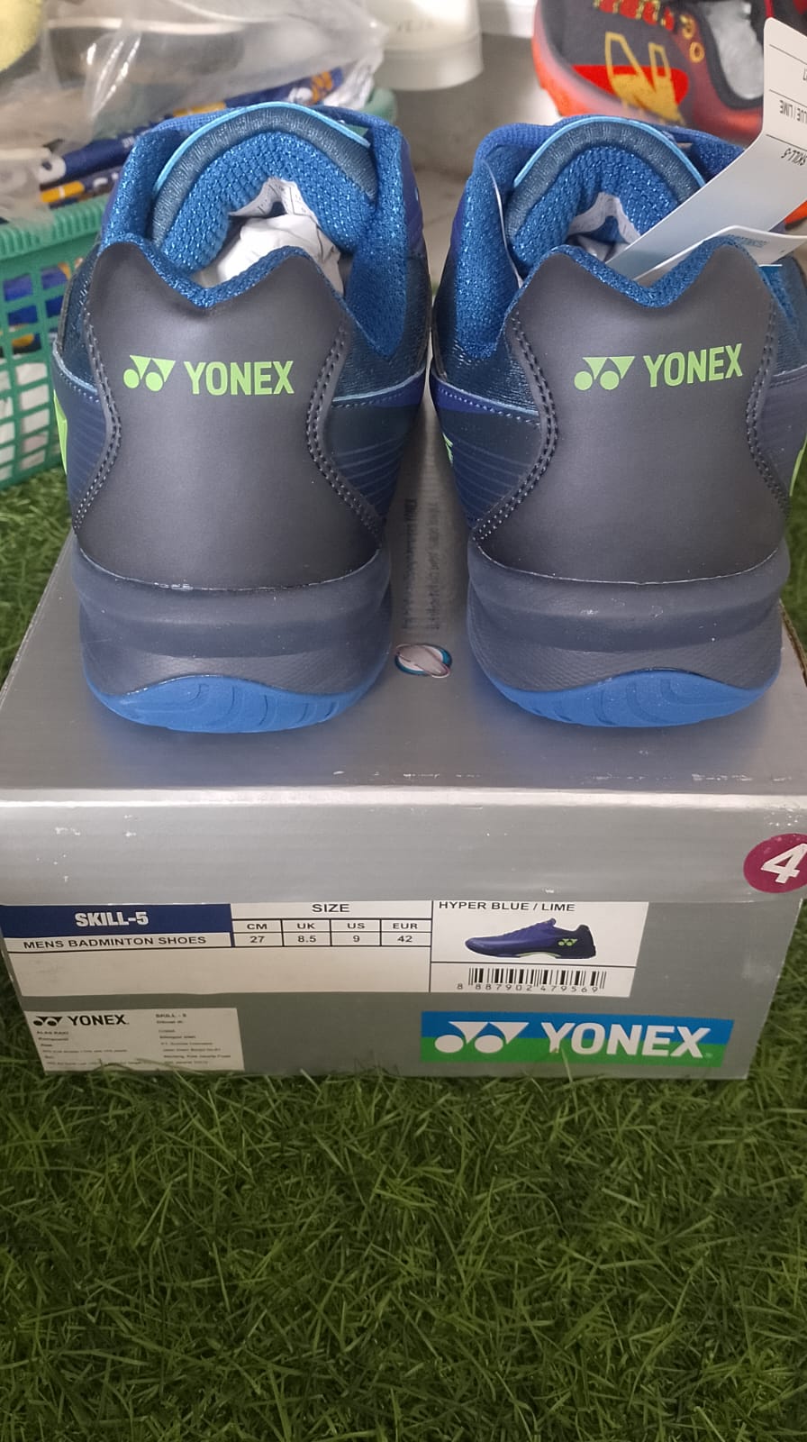sepatu badminton-Yonex Skill 5 Badminton Shoes in the Dark Navy / Aqua Blue foto 5