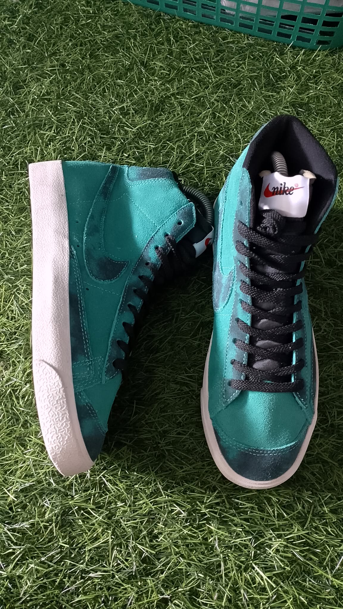 Nike Blazer Mid '77 "By You" Custom Tie-Dye Suede. foto 4