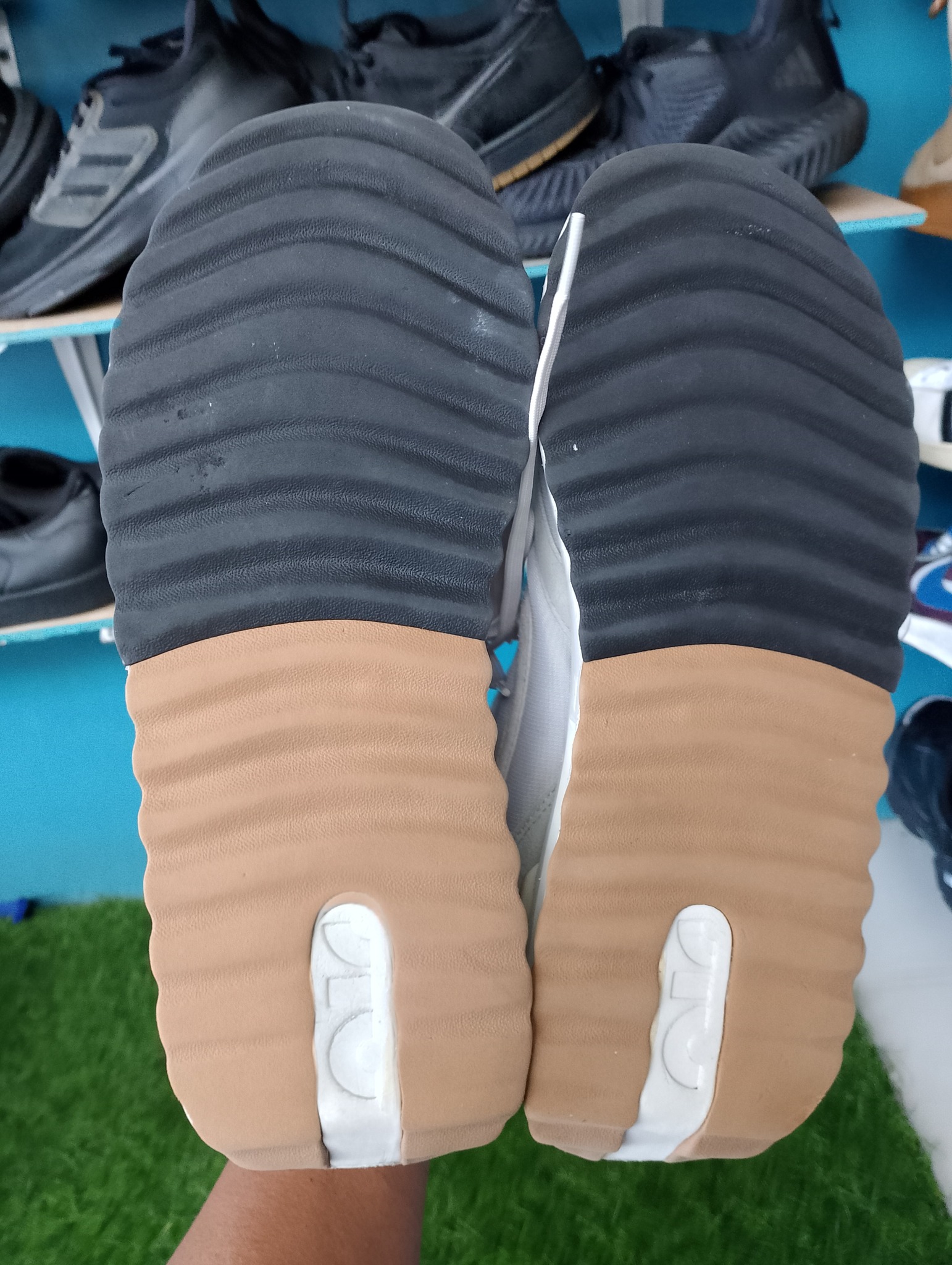 Nike Air Max Dawn "Grey Fog / Summit White" foto 4