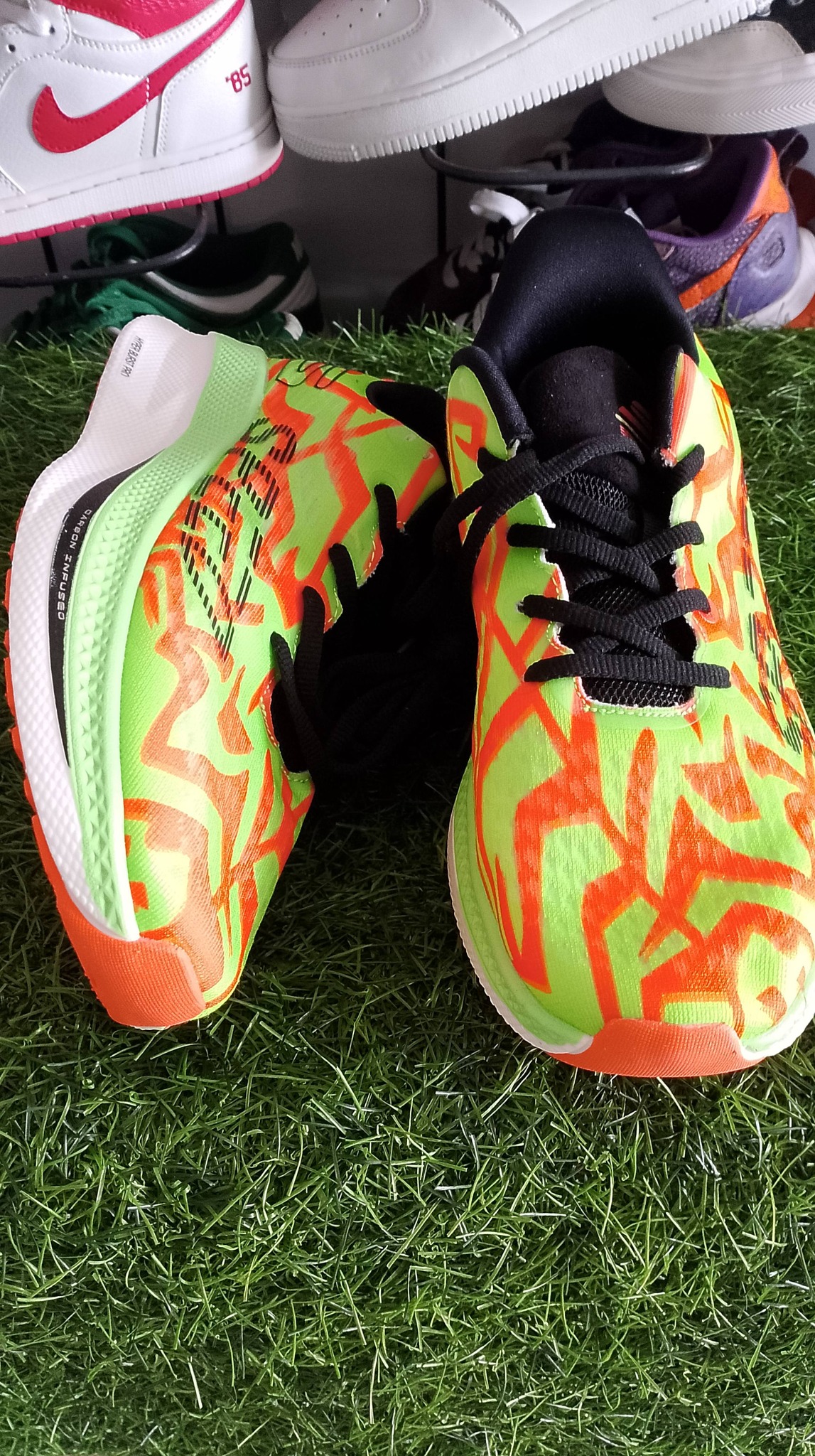 sepatu run skecher foto 5
