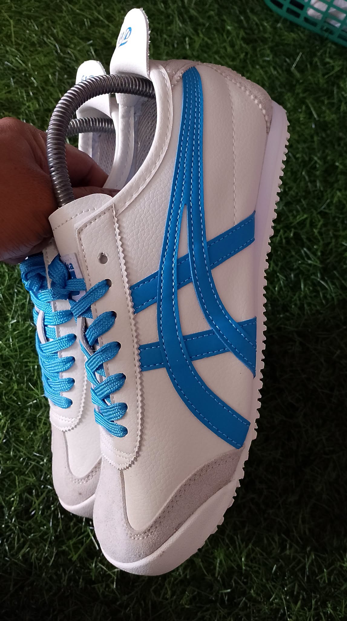 sepatu jalan onitzuka tiger foto 4