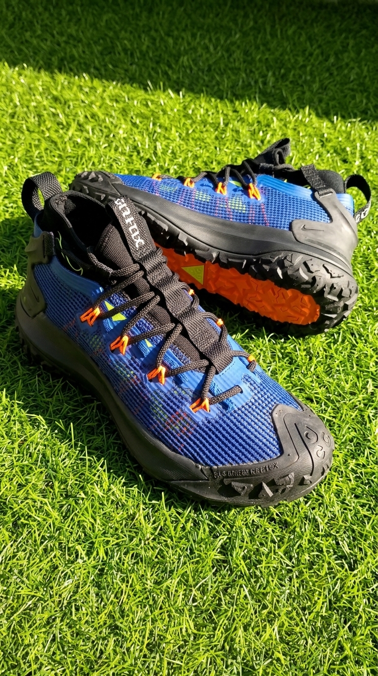 sepatu outdoor nike acg
