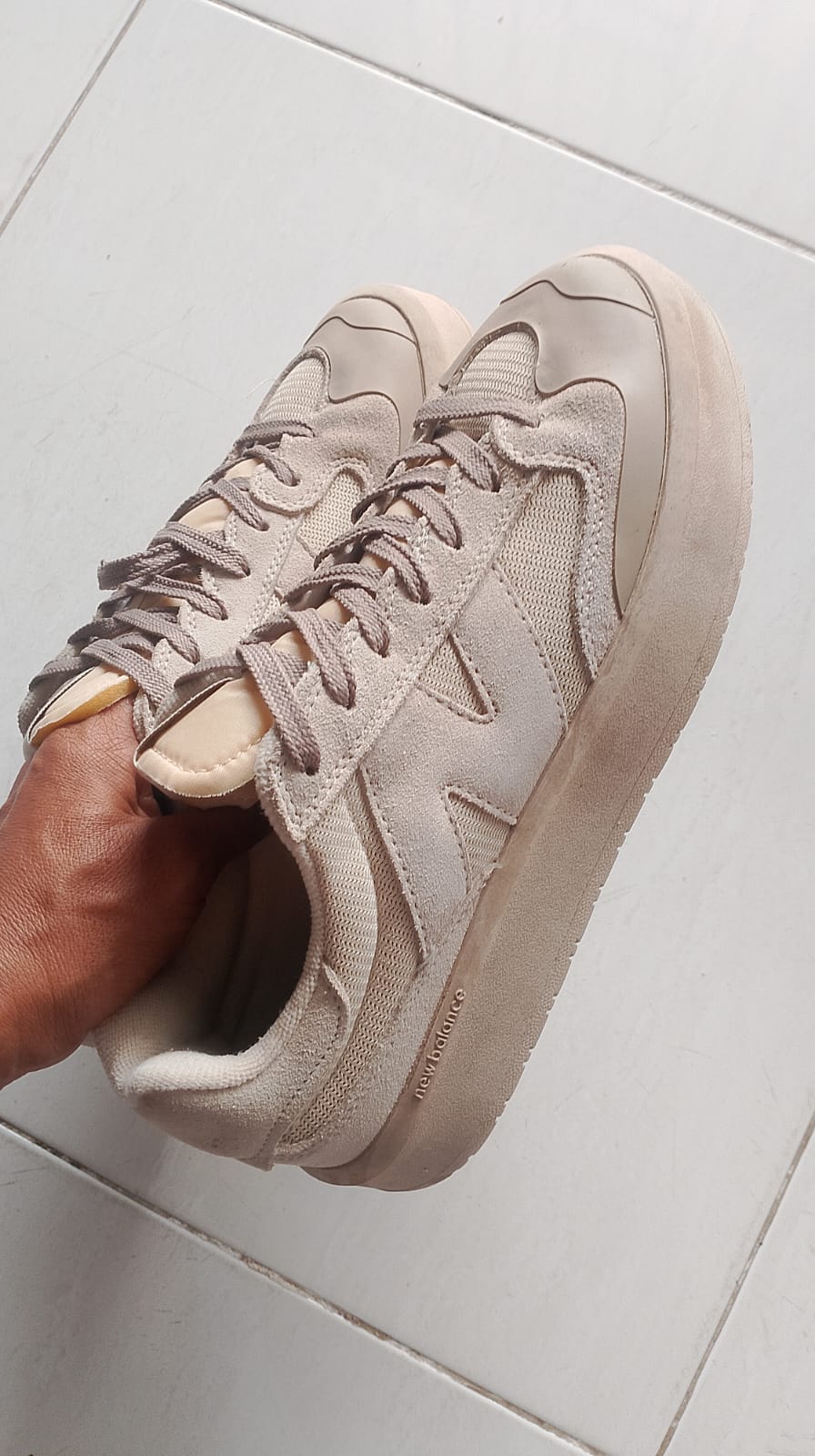 sepatu casual nb foto 4