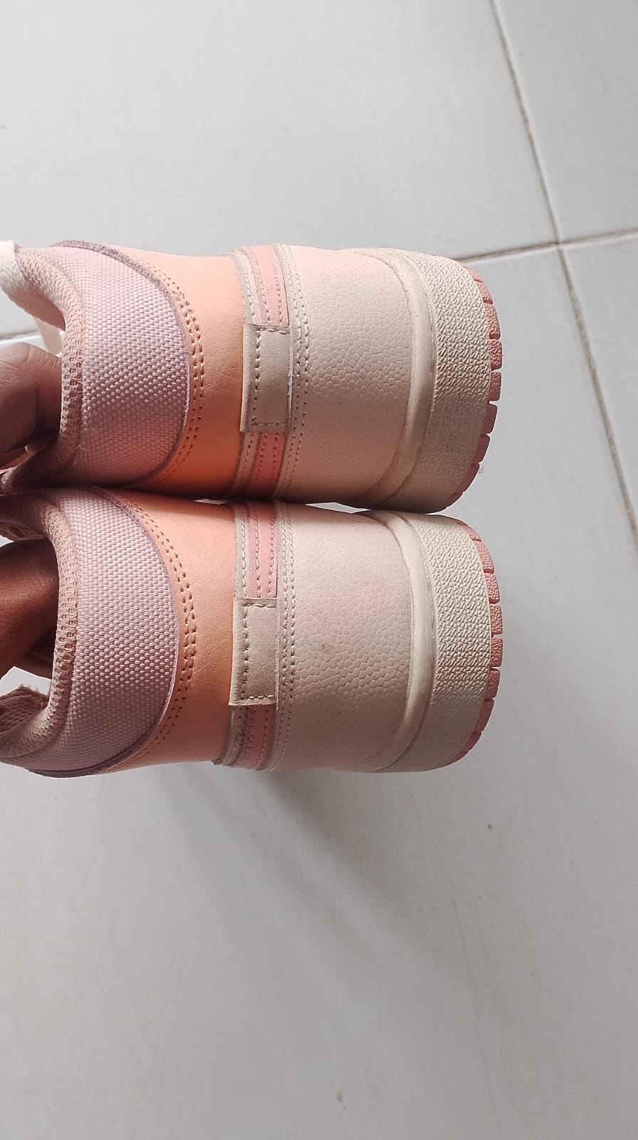 sepatu cewek nike jordan bre foto 3
