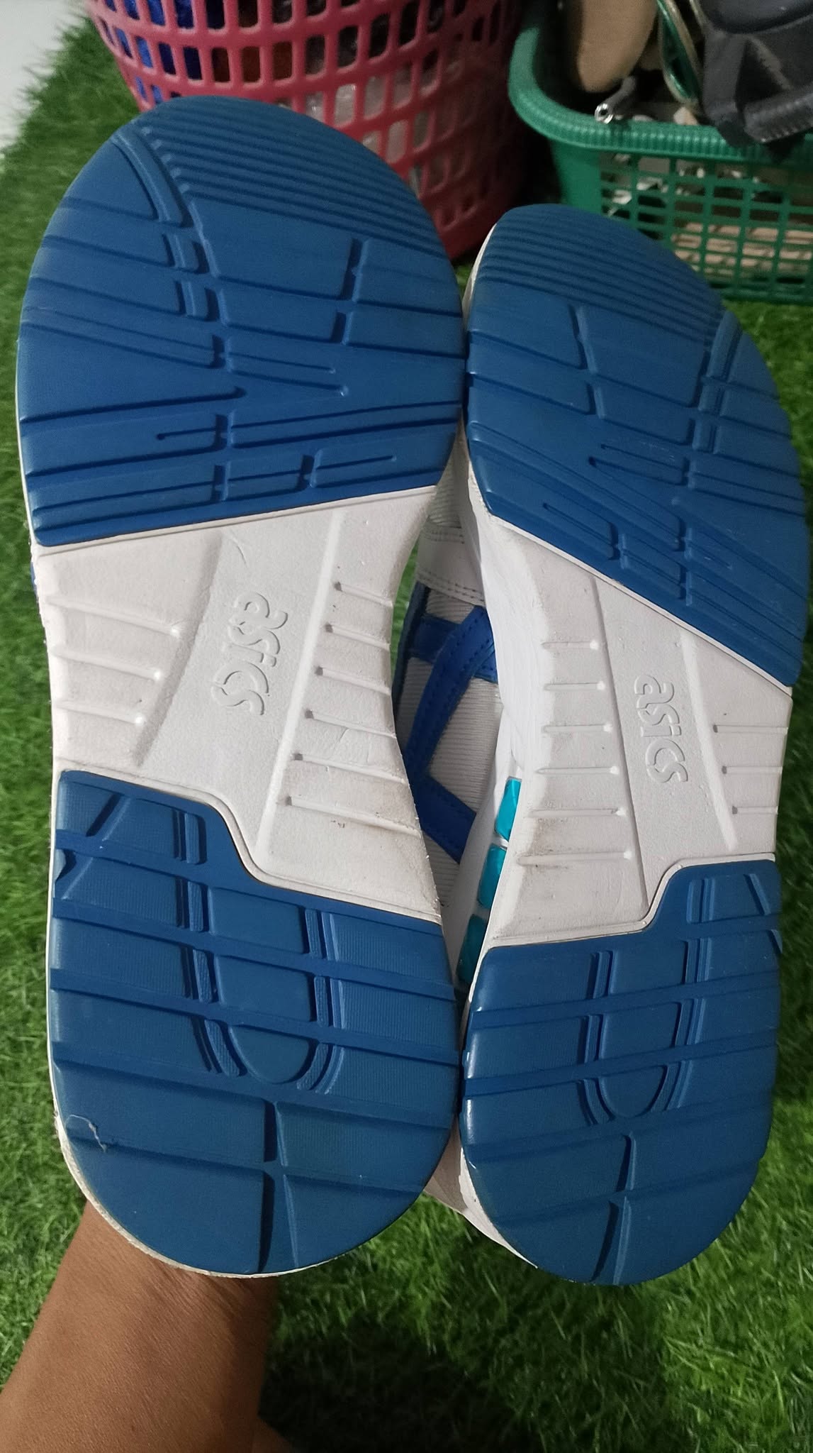 sepatu asics olahraga 42.5 foto 2
