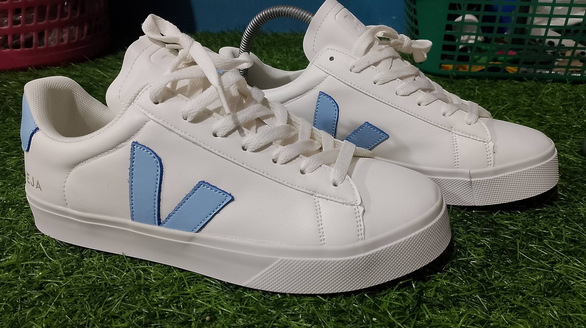 sepatu casual brand prancis foto 3