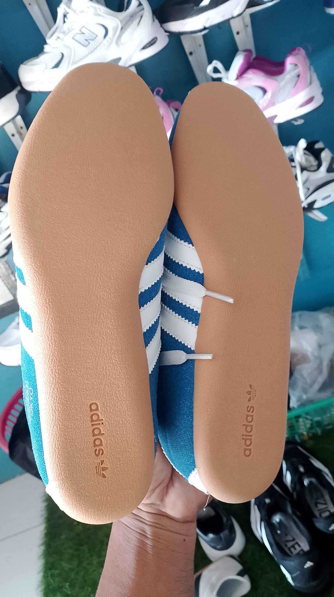 sepatu jalan cowok bro foto 3