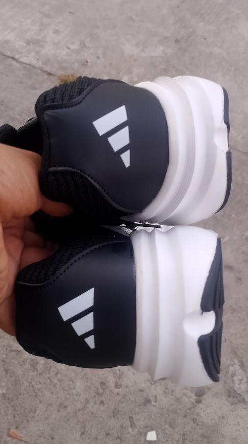 adidas adistar foto 3