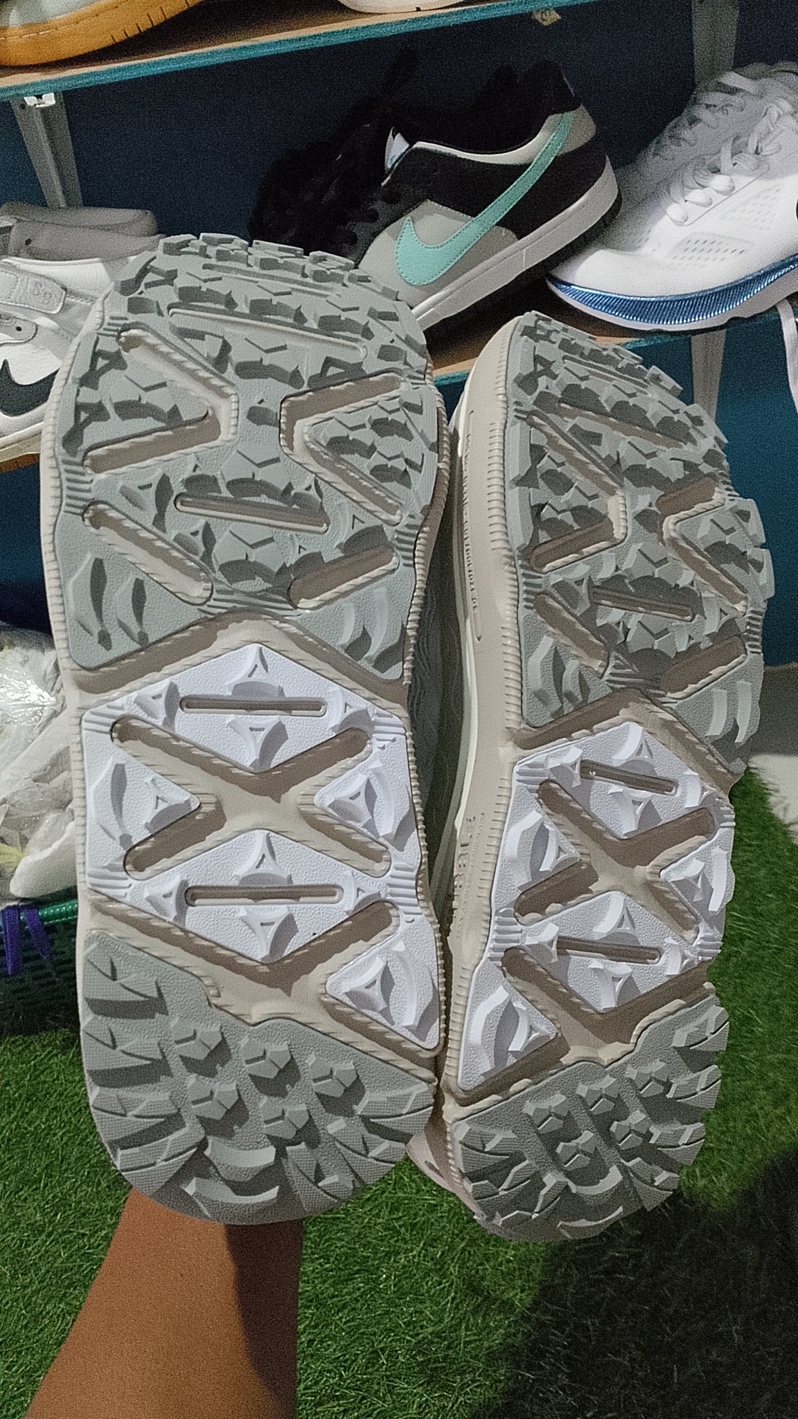 HOKA ONE ONE Mafate Origins "White / Lunar Rock" foto 2