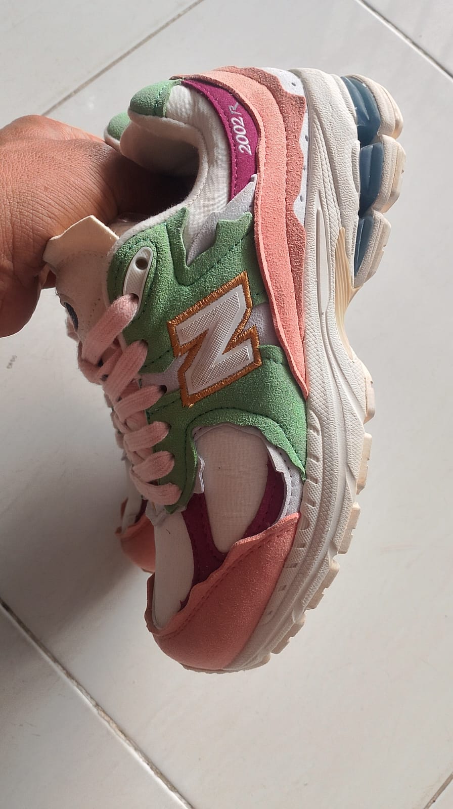 sepatu cewek nb foto 2