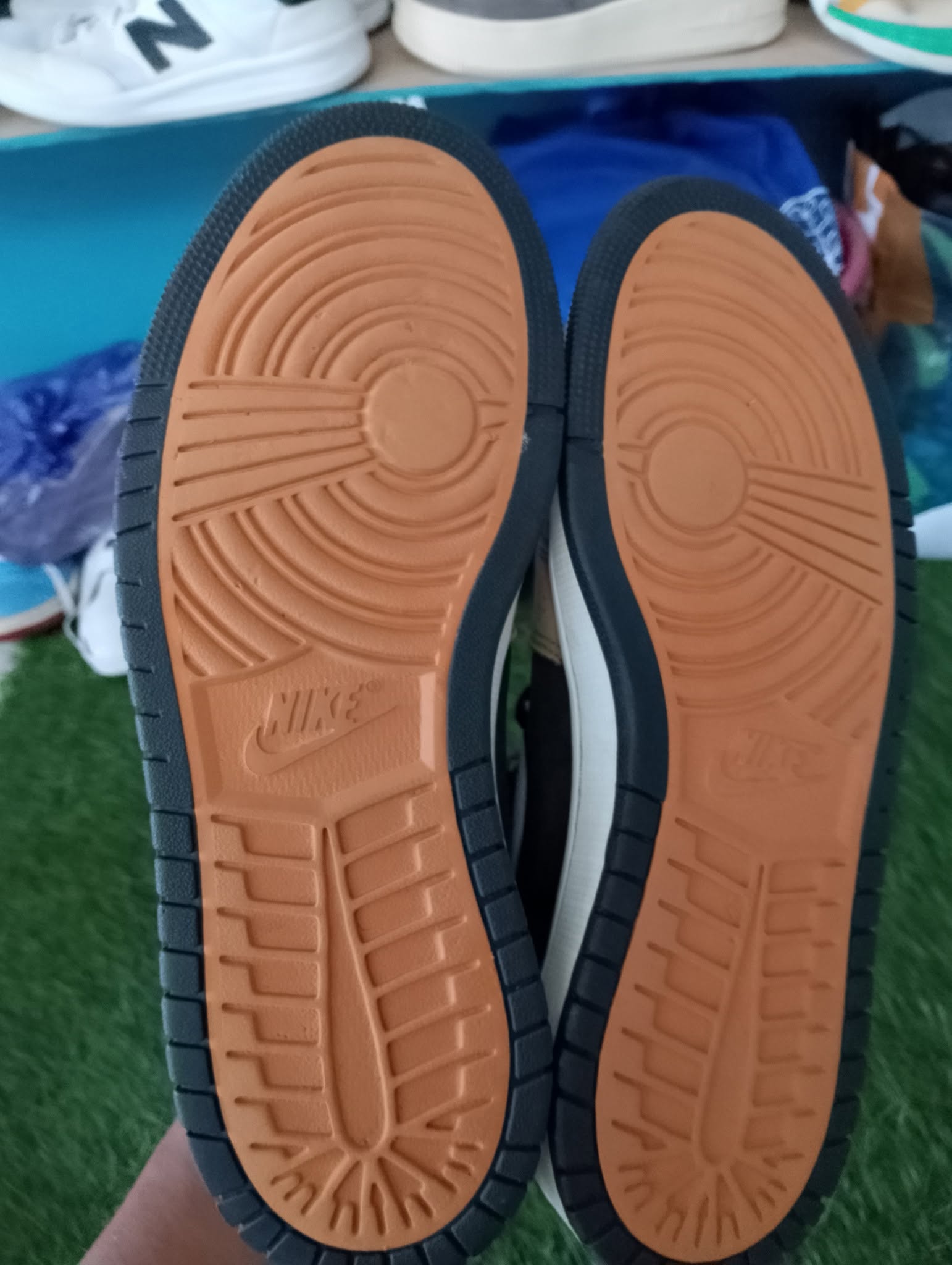 Air Jordan 1 High Zoom Air CMFT "Pumpkin Spice" foto 3