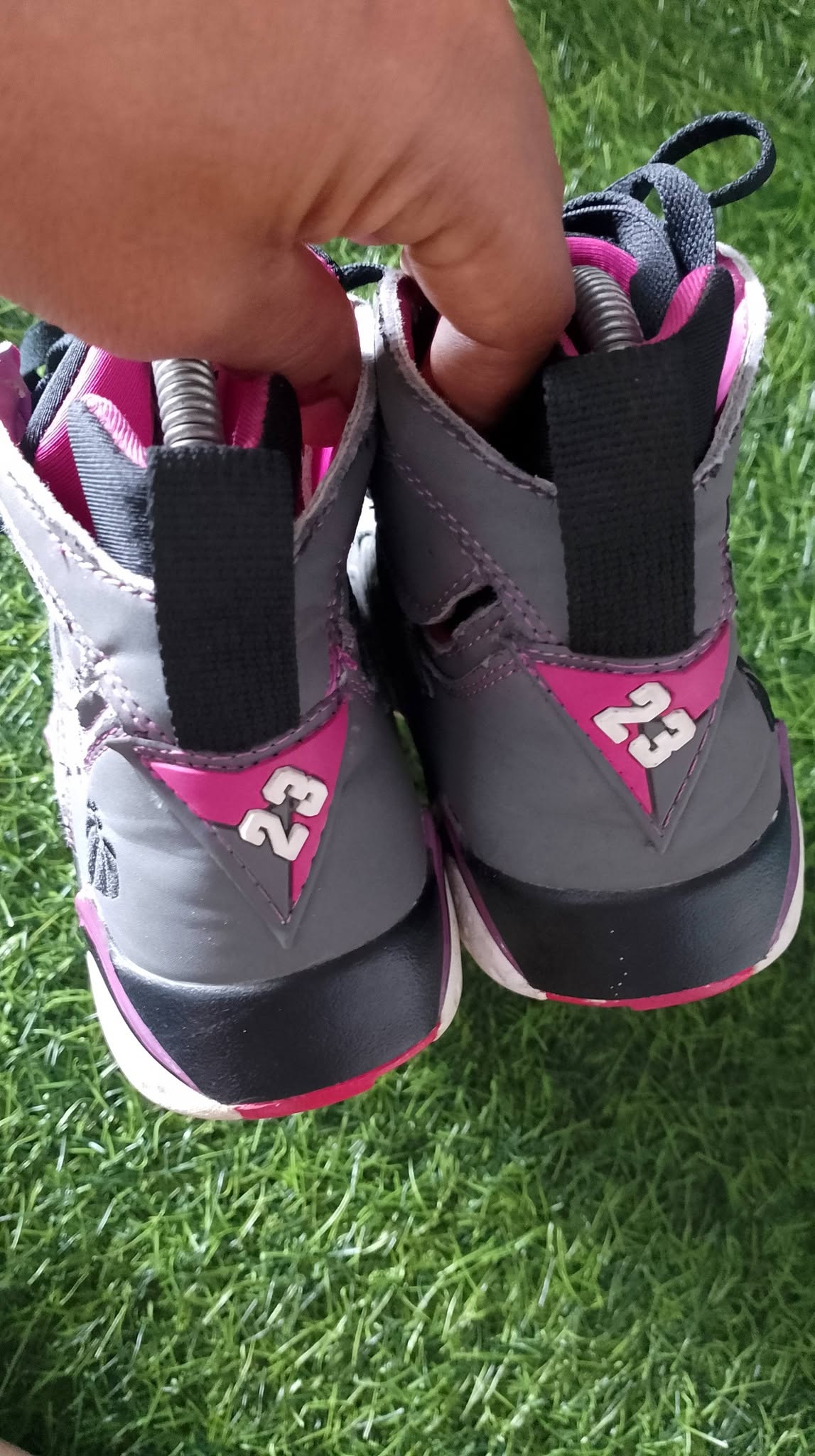 Air Jordan 7 Retro 30th Anniversary GG "Valentine's Day Edisi Khusus foto 3